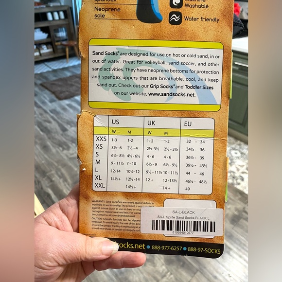 NEW Sand Socks Vincere Sprite Low-Top Black Size L - Picture 2 of 7